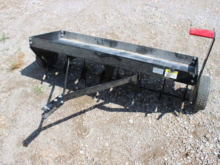 brinly-hardy-co.-4-1/2'-pull-type-yard-aerator-image-1