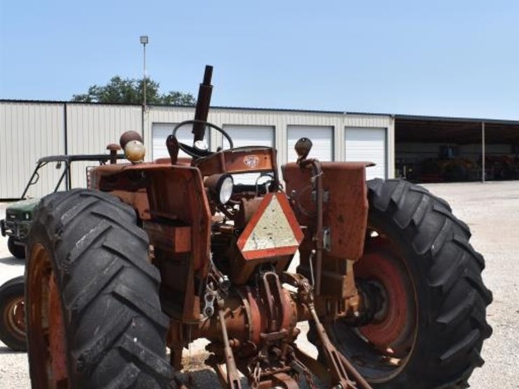massey-ferguson-180-image-9