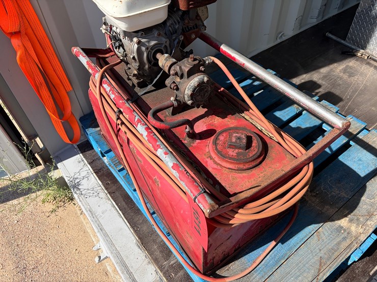 #1811-•-transfer-pump-w/-honda-gas-engine-image-2
