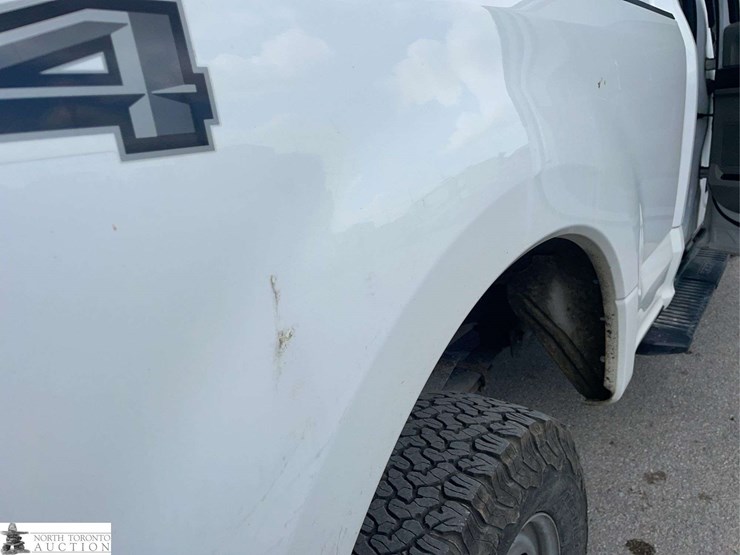 2021-ford-f250-image-29