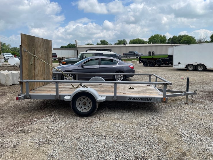 #4869-•-2020-karavan-single-axle-utility-trailer-(has-wi-title)-image-4