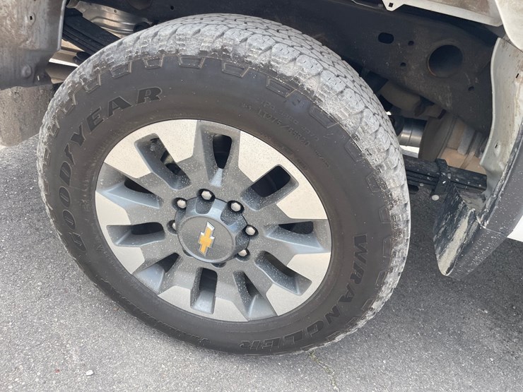 2025-chevrolet-2500-image-20