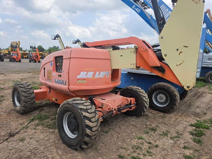 jlg-600aj-image-5