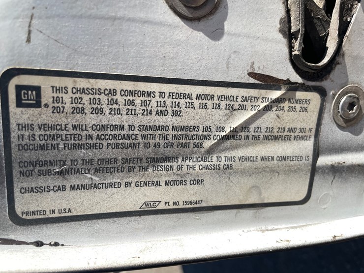 1997-chevrolet-3500-image-32