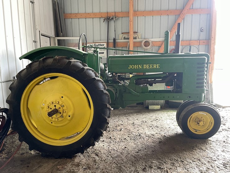 john-deere-model-b-image-4