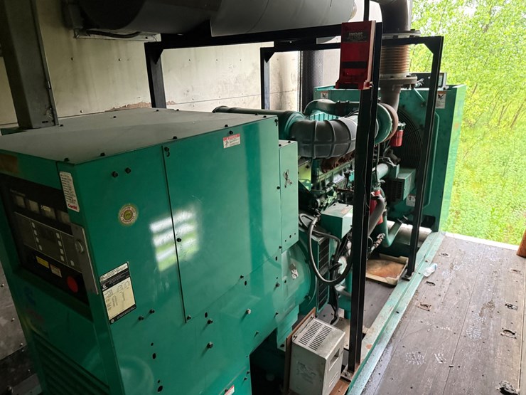 #8308a-•-cummins-350dfcc-diesel-generator-image-3