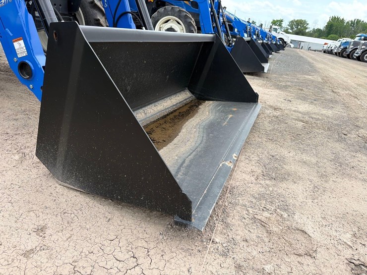 new-holland-workmaster-70-image-11