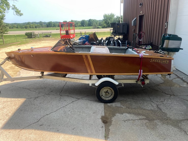 #103-•-1954-14'-vintage-speed-liner-wooden-speedboat-(no-title-or-registration-card)-(bill-of-sale-only)-image-7