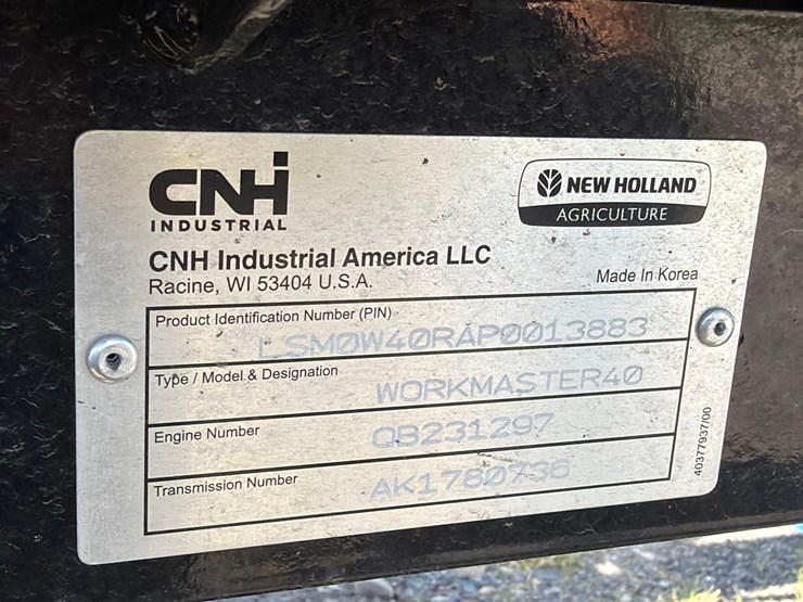 new-holland-boomer-40-image-12