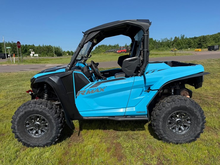 #1428-•-2023-yamaha-wolverine-rmax-4x4-utv-image-2