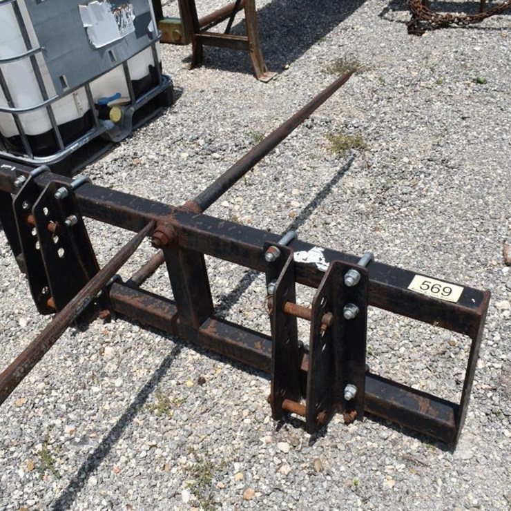 LOADER HAY SPEAR