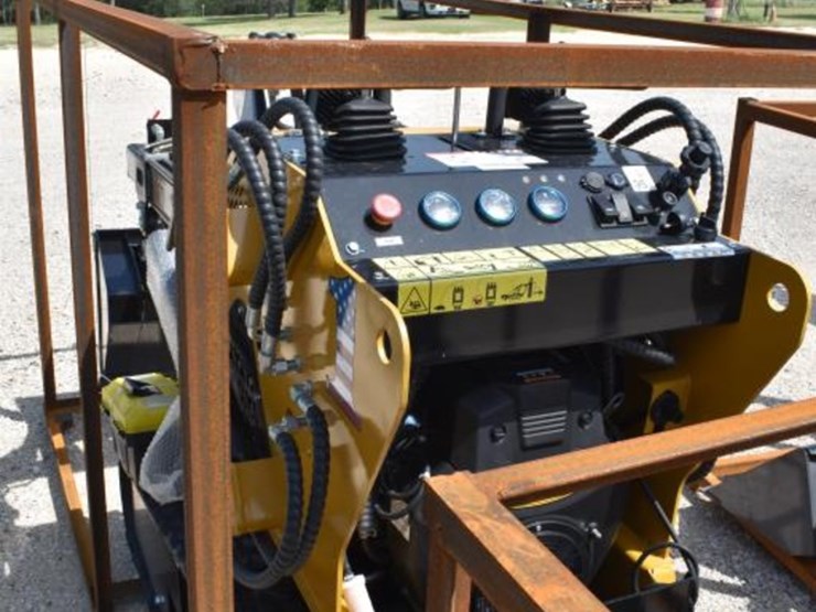mx-crt23-mini-skid-steer-(serial-#-mxcrt232026x00076)-image-4