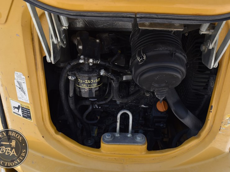 2020-deere-35g-image-29