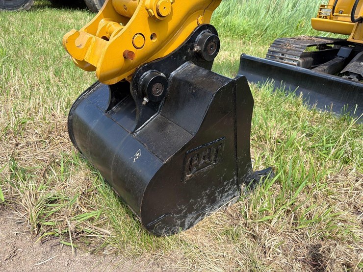 caterpillar-306e-image-13