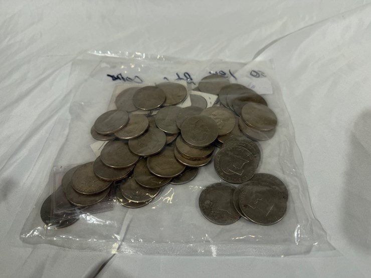 #40036-•-(50)-1776-1976-bicentennial-one-dollar-coins-image-21