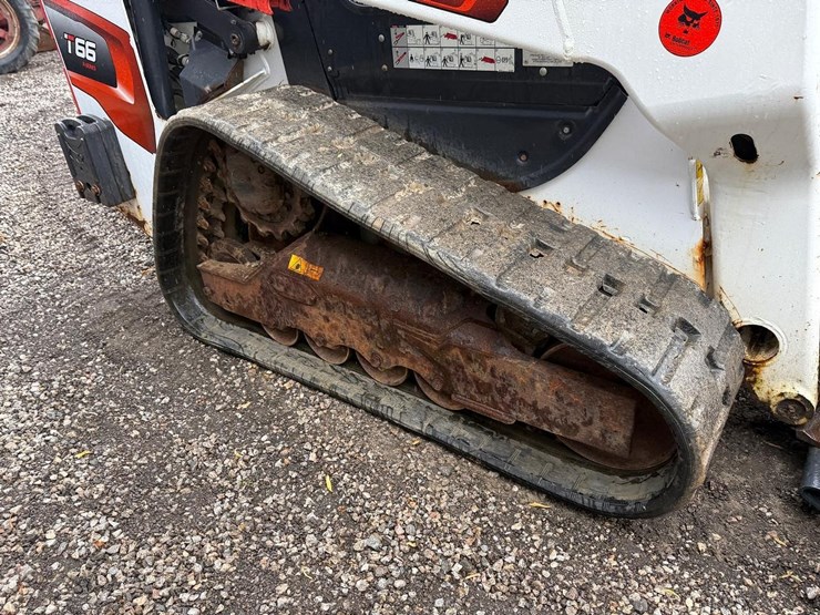 2021-bobcat-t66-image-12