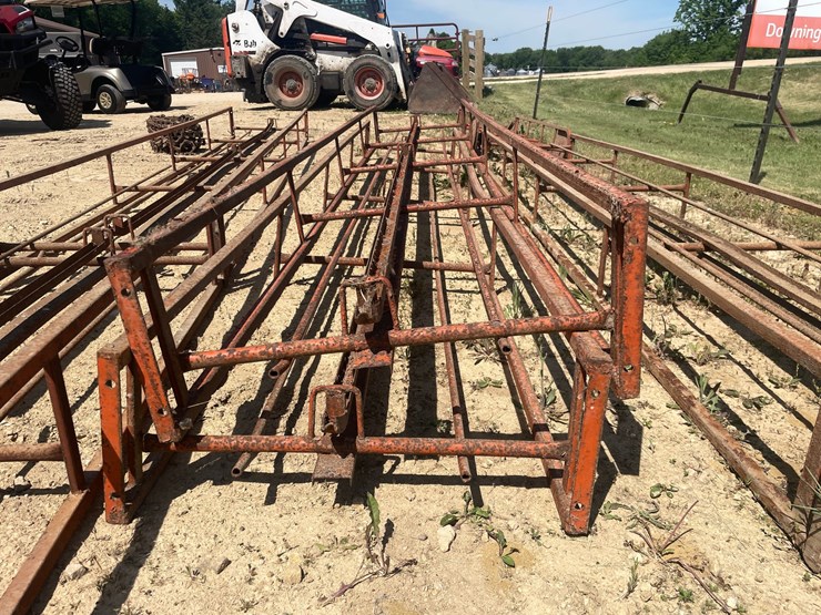 #3379-•-60'-hay-conveyer-image-16