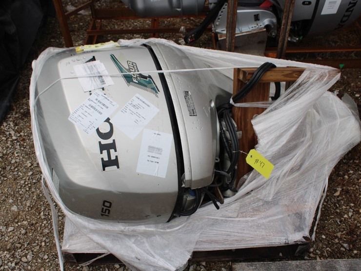 honda-150-programed-fuel-injection-4-stroke-outboard-boat-motor-image-1