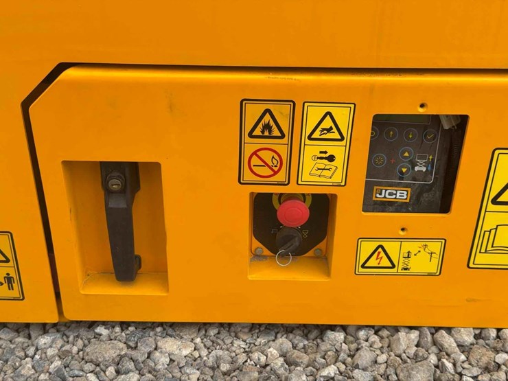jcb-s3246e-image-7
