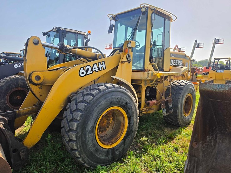 deere-624h-image-2