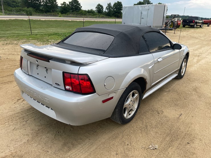 #202-•-2002-ford-mustang-convertible-(has-in-title)-image-5