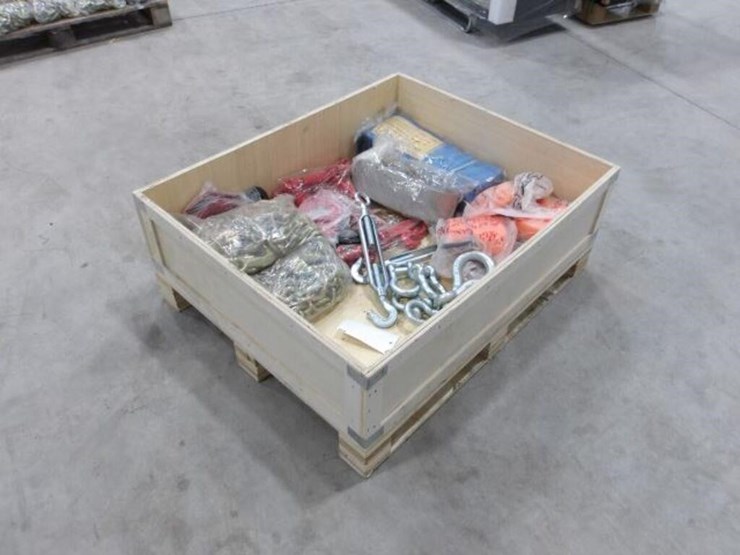 unused-qty-of-multi-purpose-rigging-equipment-image-1