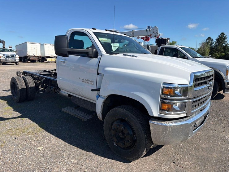 chevrolet-6500-image-3