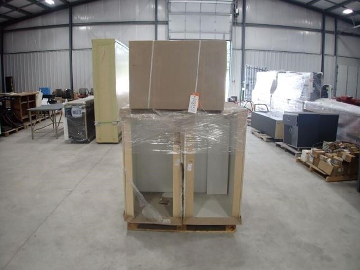 unused-qty-of-3-pc-premium-white-kitchen-base-image-1