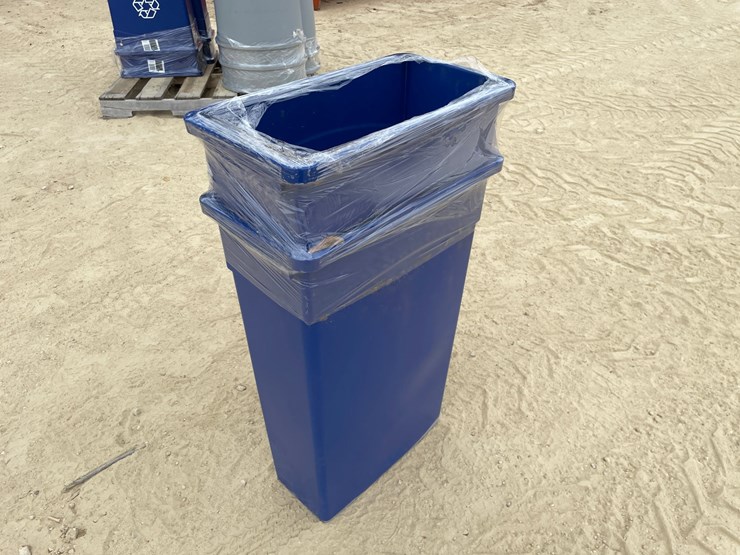 #3405-•-(2)-new-tough-guy-recycling-bins-image-4