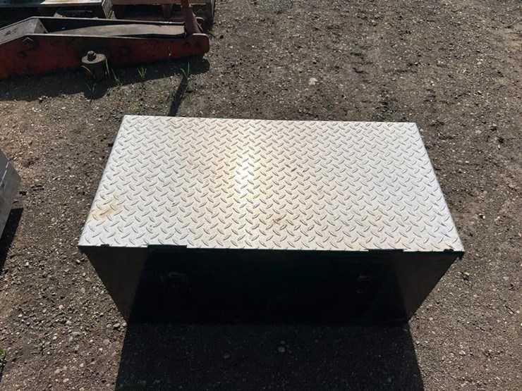 truck-toolbox-image-4