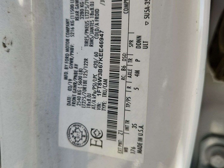 2019-ford-f350-image-13
