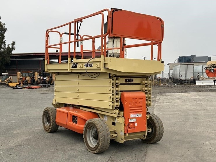 2007-jlg-4069le-image-4