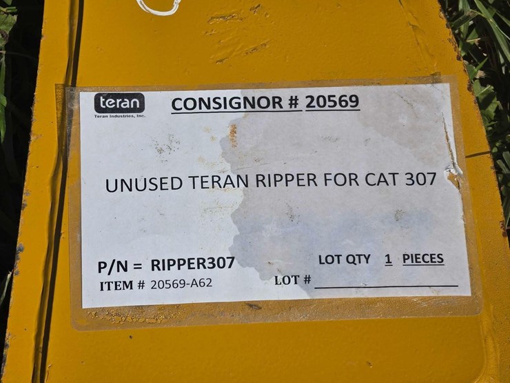 caterpillar-307-image-2