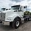 2025-kenworth-t880-image-2
