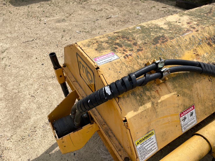 #3433-•-mb-tough-brush-broom-image-23