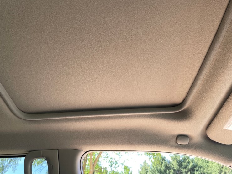 2003-toyota-sequoia-image-102