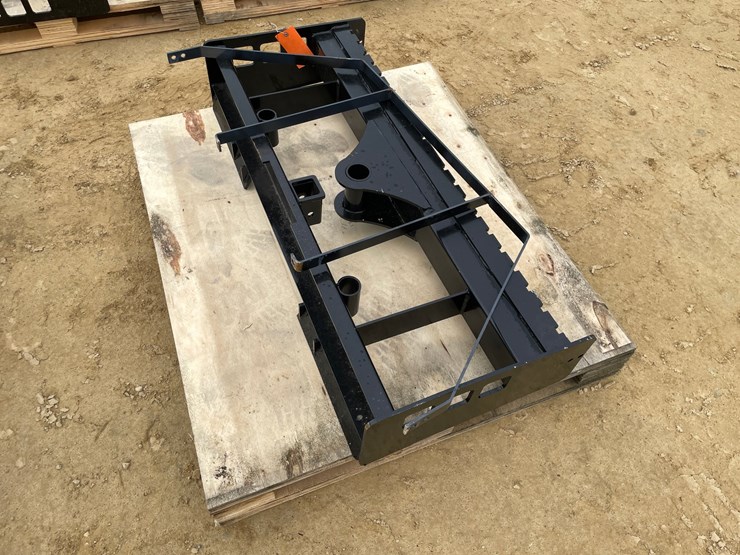 #2005-•-new-wolverine-pallet-fork-frame-image-4