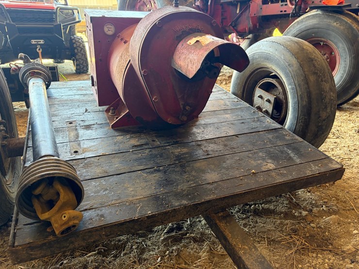 #8350-•-winpower-mfg-co-tractor-driven-alternator-image-2
