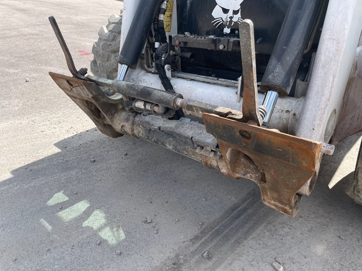 2023-bobcat-s76-image-33
