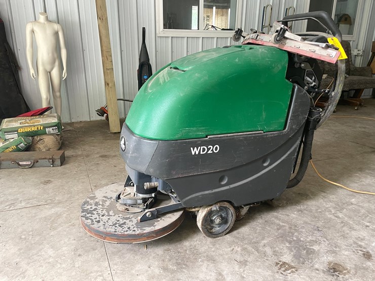 #10716-•-bulldog-wd20-floor-scrubber-image-1
