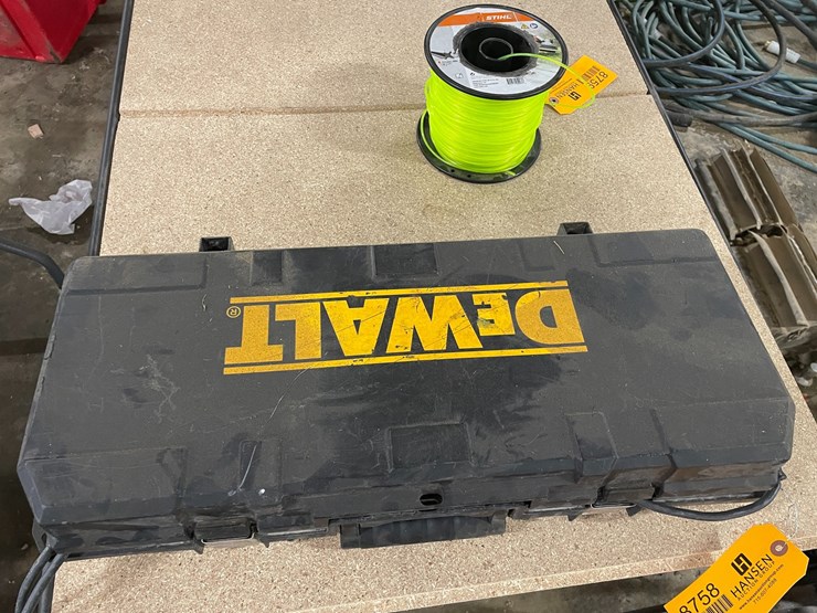 #8758-•-dewalt-corded-reciprocating-saw-image-6