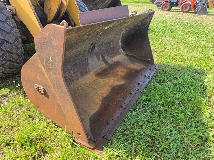 deere-624h-image-13