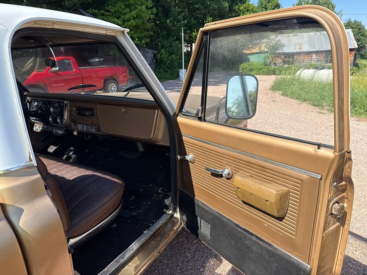 1969-chevrolet-c20-image-43