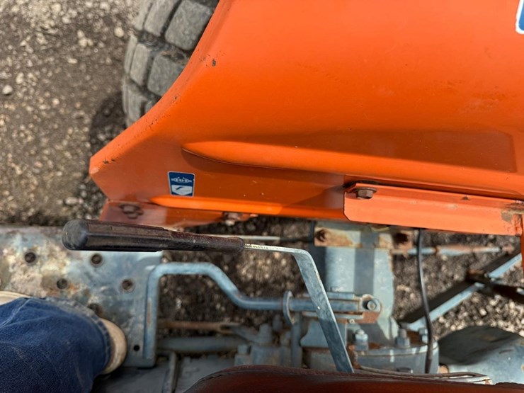 kubota-l235-image-24