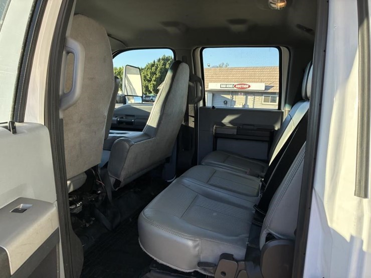 2016-ford-f650-xlt-image-13