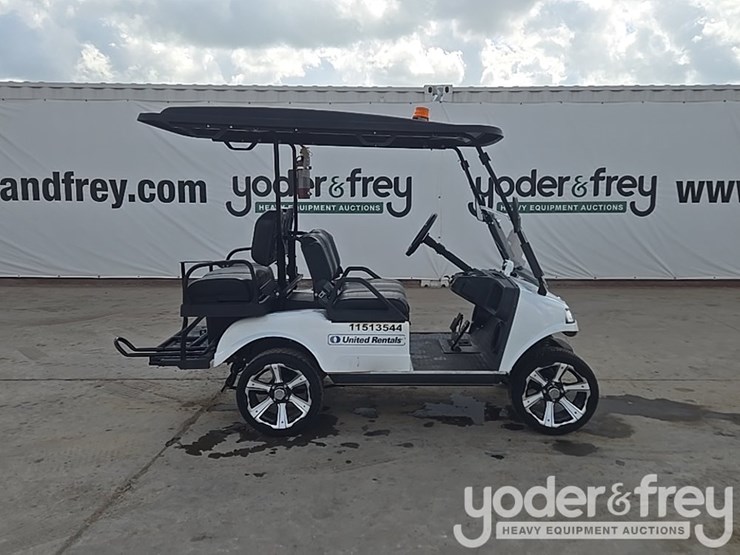 2022-evolution-classic-4-pro-electric-cart-4-seater-image-6