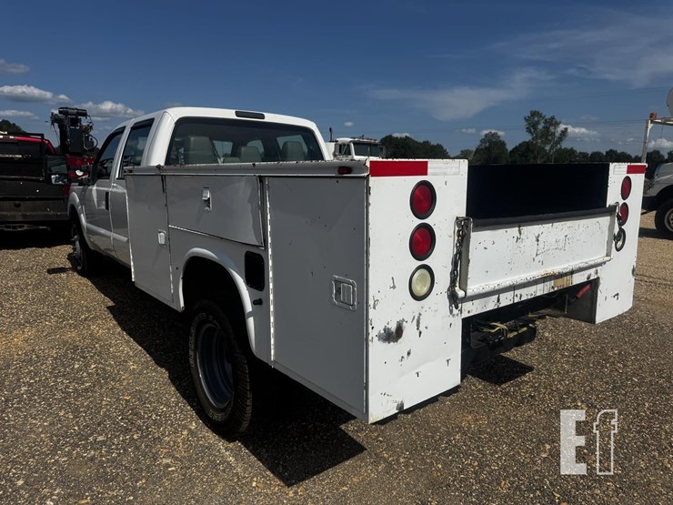 2016-ford-f350-image-3