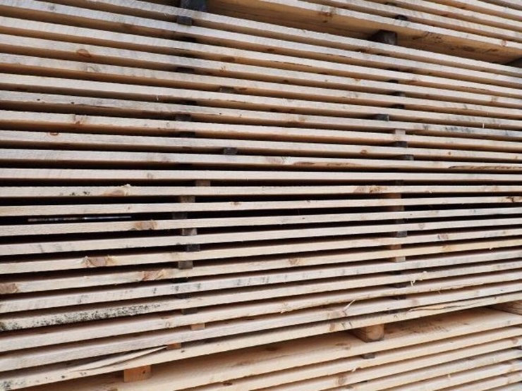 qty-of-(264)-1-in.-x-4-in.-x-10-ft-rough-cut-pine-image-6