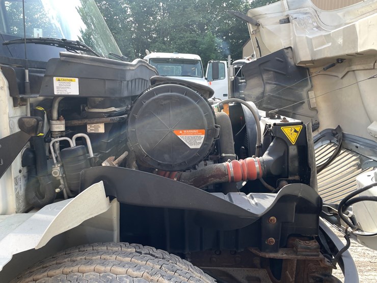 2010-international-durastar-4400-image-13