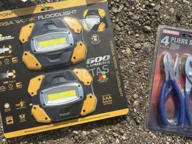 #108-•-2-pack-versa-work-floodlight-&-ultra-steel-4-pc-image-1